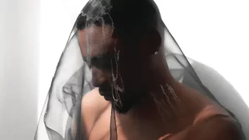 Yanga Chief – Guluva