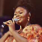 Sneziey – Kuzohlatshelelwa