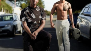 Dj tease – Noisy neighbours