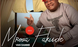 Mroza Fakude – Ayaphi Amaphoyisa