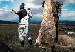Skoen Pampiri & Ntate Stunna – Otla Sokola
